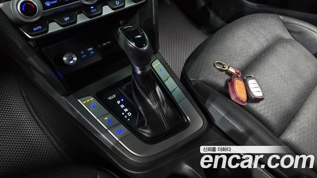 Hyundai AVANTE 2019 — photo 9