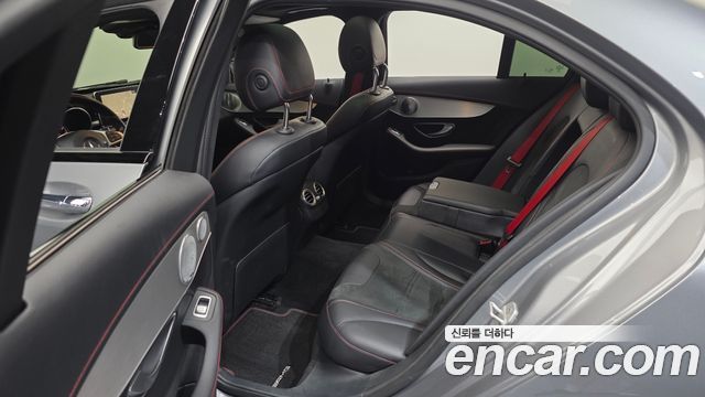 Mercedes-Benz C-Class 2016 — photo 12