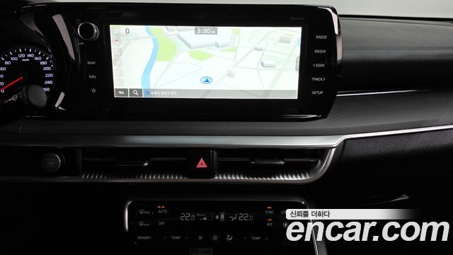 Kia K5 2023 — photo 18
