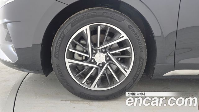 Hyundai Grandeur 2023 — photo 5