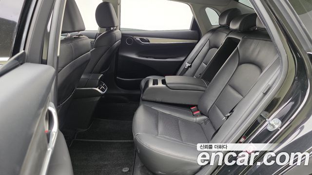 Hyundai Grandeur 2023 — photo 12