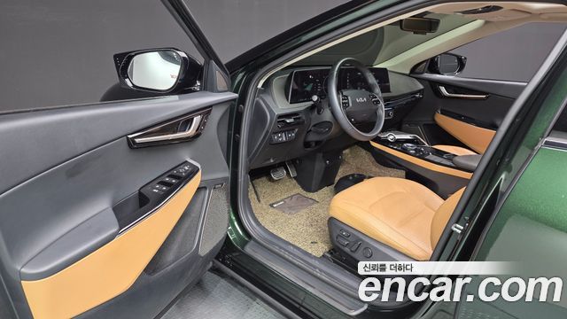 Kia EV6 2022 — photo 13
