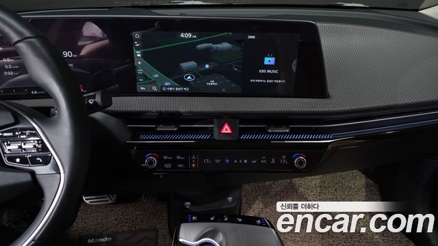 Kia EV6 2022 — photo 19