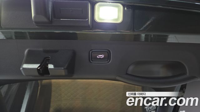 Kia EV6 2022 — photo 24