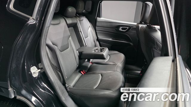 Jeep Compass 2022 — photo 12