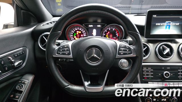 Mercedes-Benz CLA-Class 2018 — photo 19