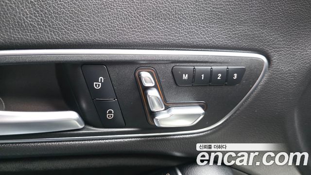 Mercedes-Benz CLA-Class 2018 — photo 29