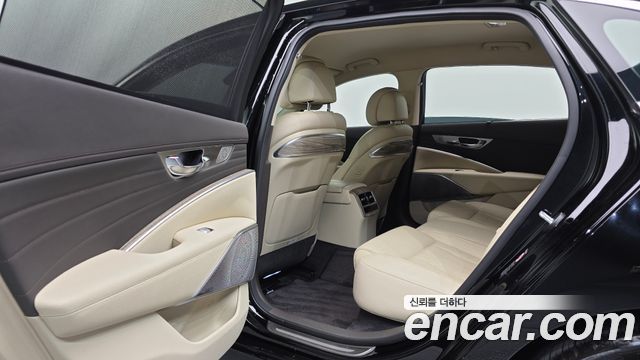 Kia K9 2022 — photo 17