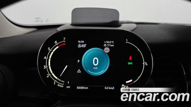Mini Cooper 2022 — photo 11