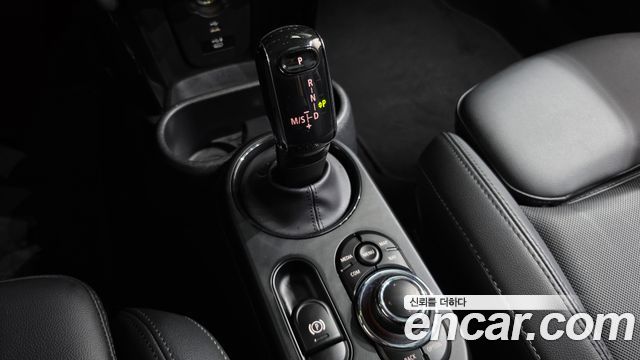 Mini Cooper 2022 — photo 12