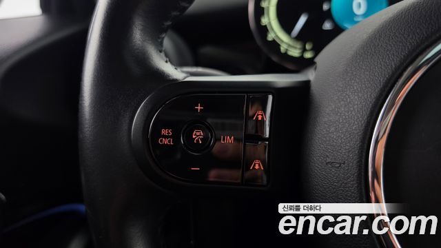 Mini Cooper 2022 — photo 22