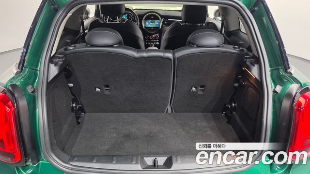 Mini Cooper 2022 — photo 24