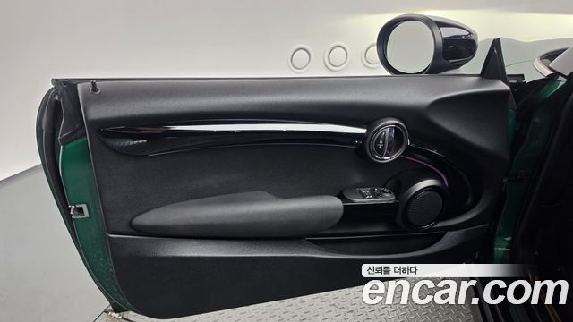 Mini Cooper 2022 — photo 15