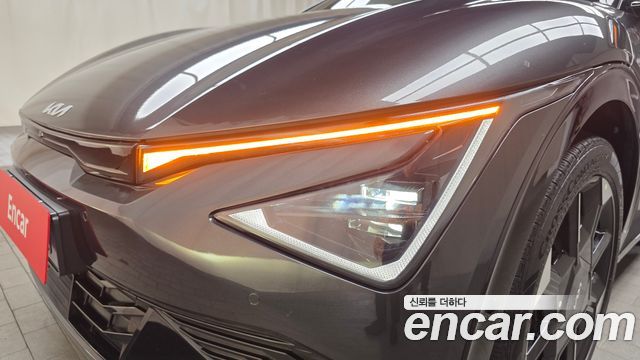 Kia EV6 2025 — photo 8