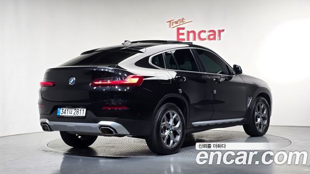 BMW X4 2023 — photo 2