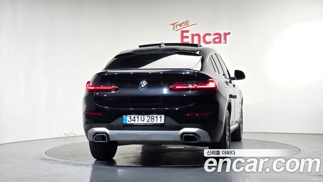 BMW X4 2023 — photo 4