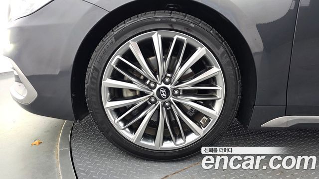 Hyundai Grandeur 2017 — photo 5