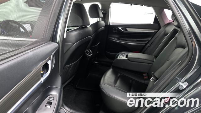 Hyundai Grandeur 2017 — photo 11