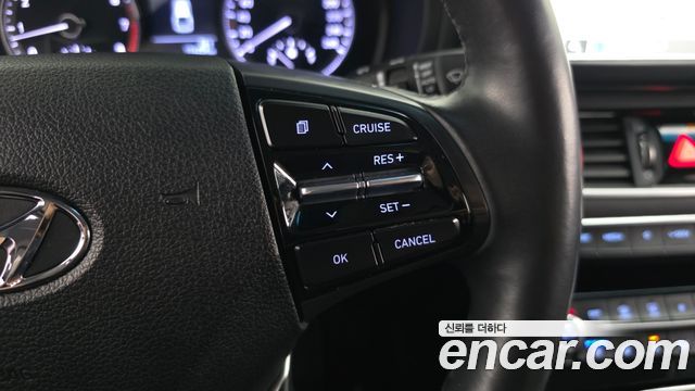 Hyundai Grandeur 2017 — photo 17