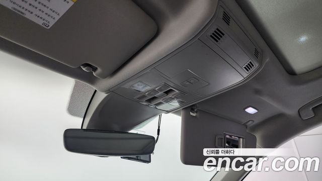 Volkswagen Tiguan 2020 — photo 22