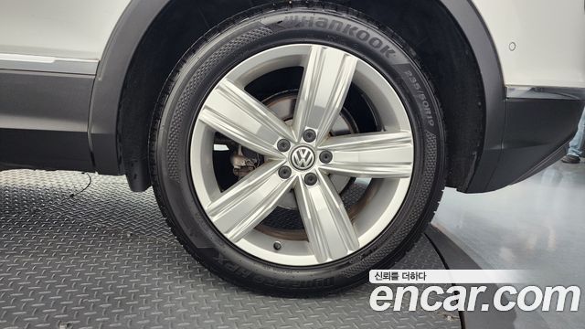 Volkswagen Tiguan 2020 — photo 7