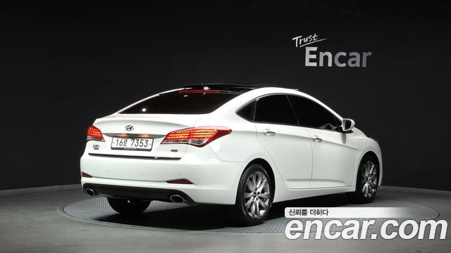 Hyundai i40 2012 — photo 2
