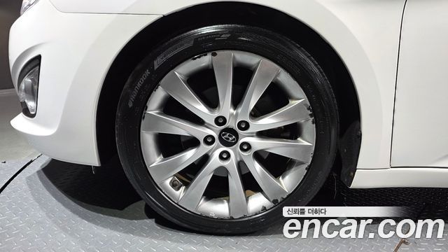Hyundai i40 2012 — photo 5