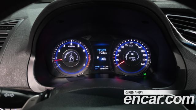 Hyundai i40 2012 — photo 8