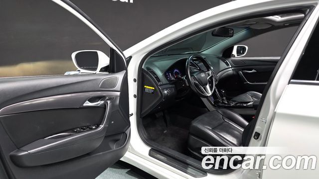 Hyundai i40 2012 — photo 10