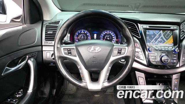 Hyundai i40 2012 — photo 12
