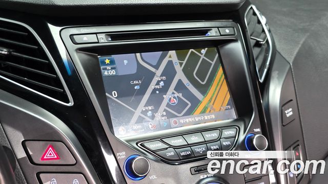 Hyundai i40 2012 — photo 14