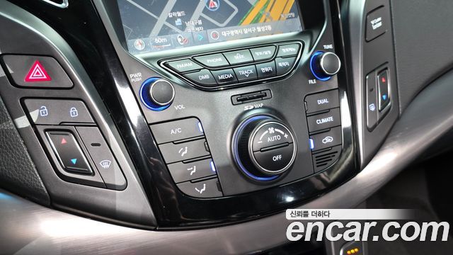 Hyundai i40 2012 — photo 18