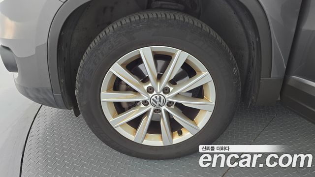 Volkswagen Tiguan 2015 — photo 5