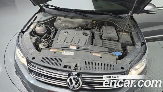Volkswagen Tiguan 2015 — photo 6