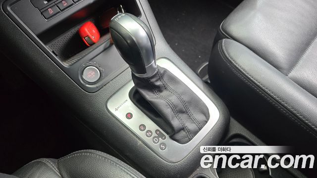 Volkswagen Tiguan 2015 — photo 9