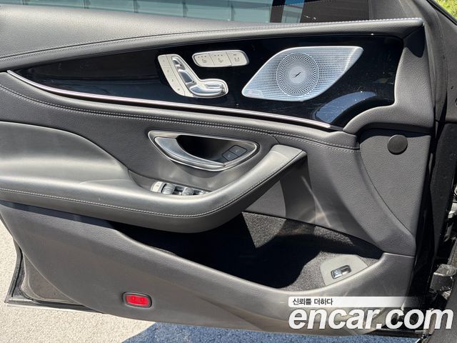 Mercedes-Benz AMG GT 2022 — photo 15