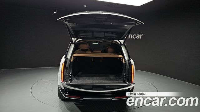 Land Rover Range Rover 2023 — photo 36