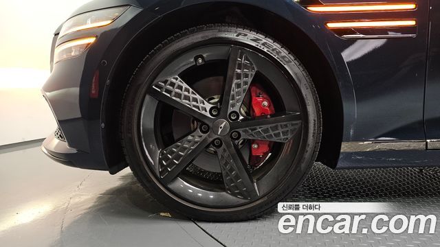 Genesis G80 2022 — photo 5