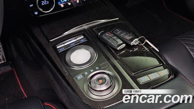 Genesis G80 2022 — photo 12