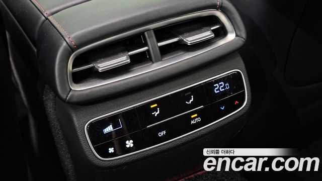 Genesis G80 2022 — photo 31