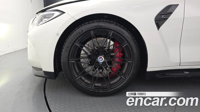 BMW M4 2022 — photo 5