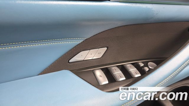 BMW M4 2022 — photo 29