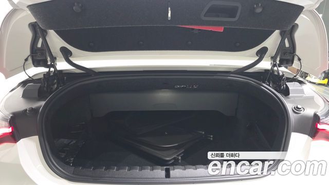 BMW M4 2022 — photo 35