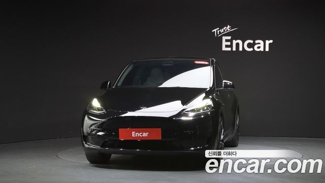 Tesla Model Y 2024 — photo 3