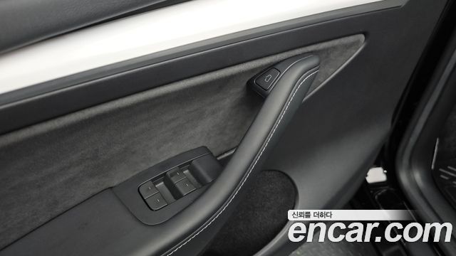 Tesla Model Y 2024 — photo 21