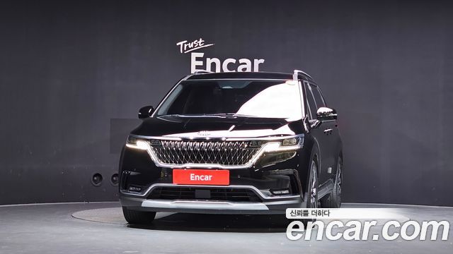 Kia Canival 2021 — photo 3