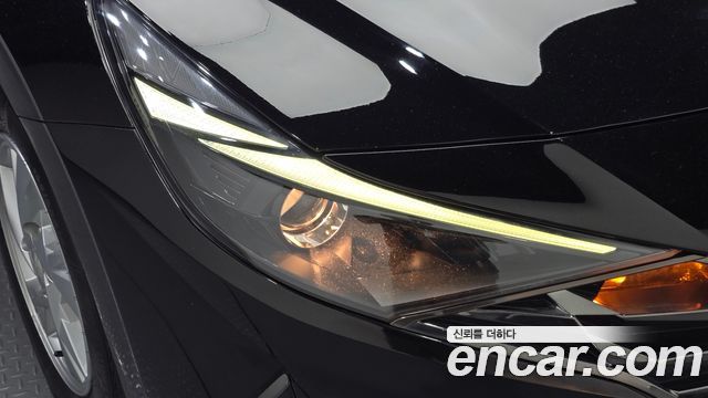 Hyundai AVANTE 2021 — photo 8