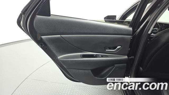 Hyundai AVANTE 2021 — photo 15
