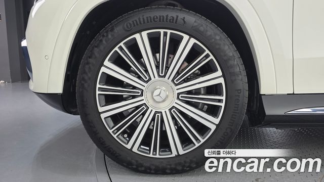 Mercedes-Benz GLS-Class 2023 — photo 5