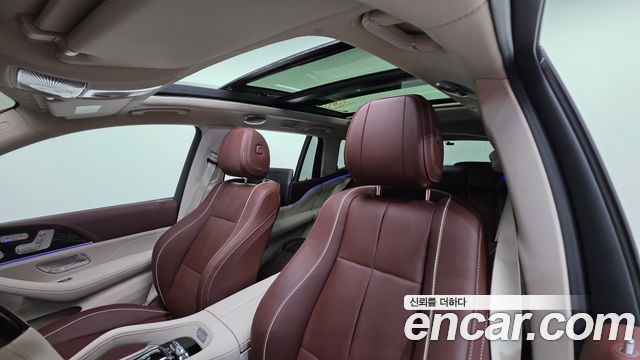 Mercedes-Benz GLS-Class 2023 — photo 12